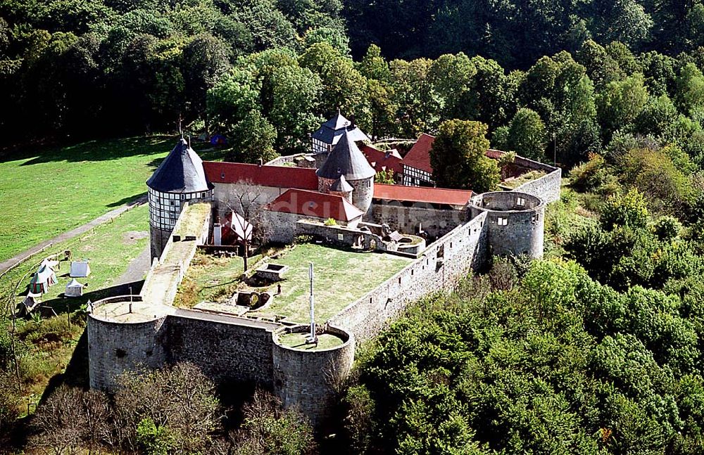 Grebenau in Hessen am Wolfersberg von oben - Burg Grebenau in Hessen am Wolfersberg 20.09.2003