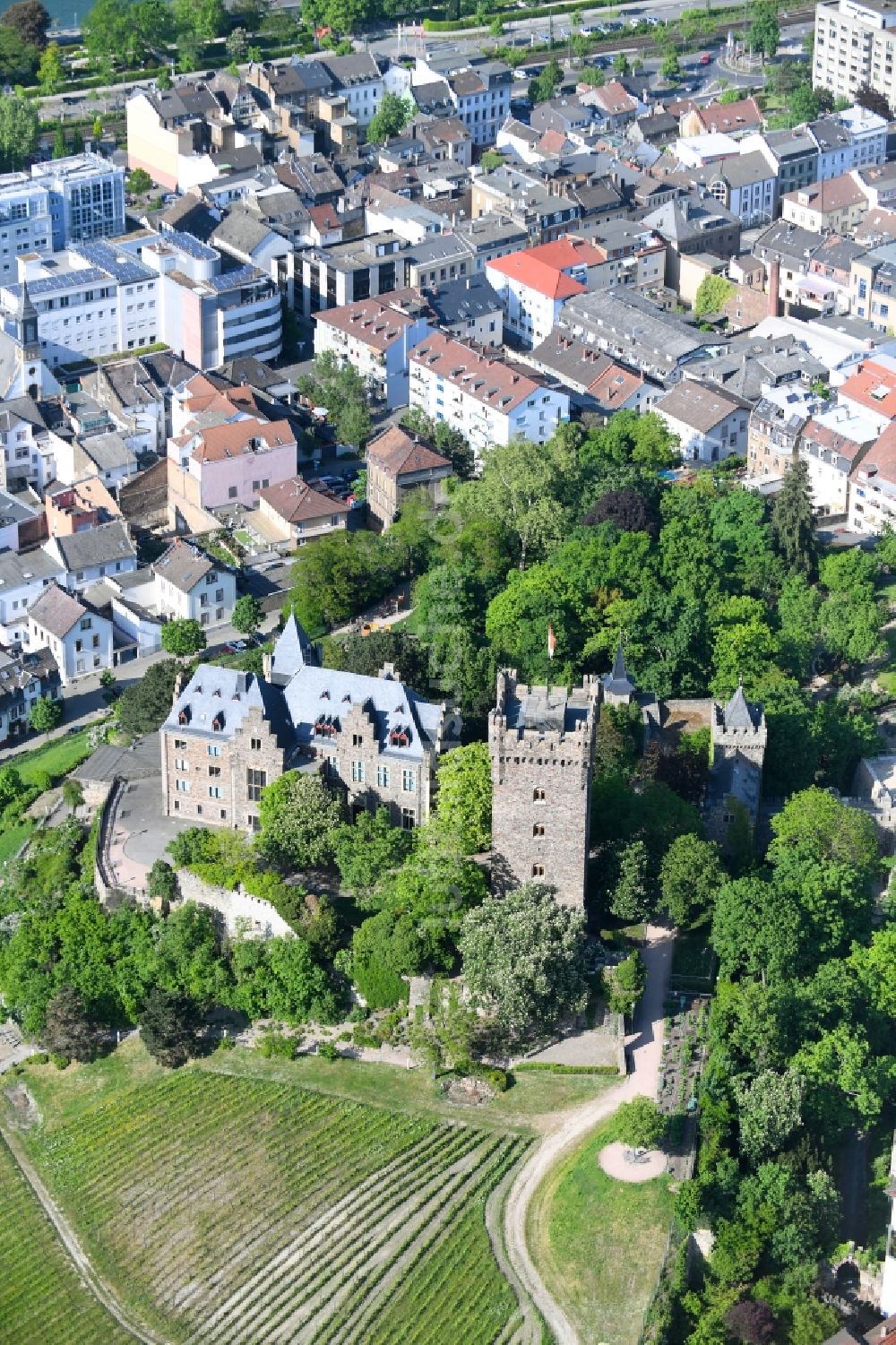 Bingen am Rhein aus der Vogelperspektive: Burg Klopp in Bingen am Rhein im Bundesland Rheinland-Pfalz, Deutschland