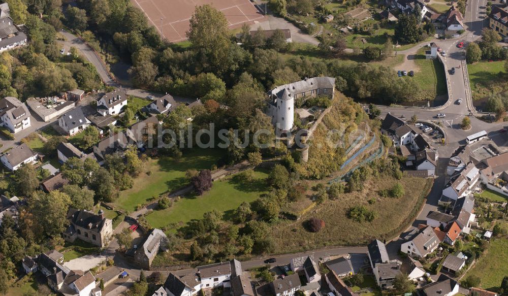 Luftaufnahme Bad Neuenahr - Burg Kreuzberg in Bad Neuenahr