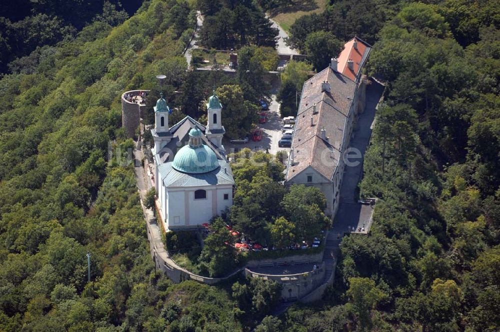 Wien von oben - Burg Leopoldsberg in Wien