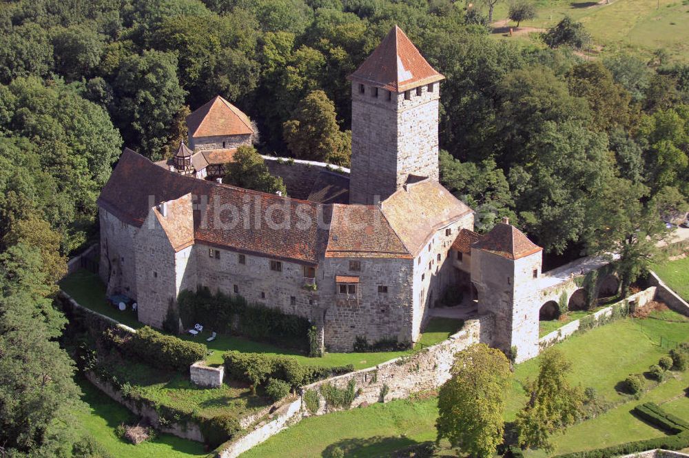 Oberstenfeld von oben - Burg Lichtenberg in Oberstenfeld