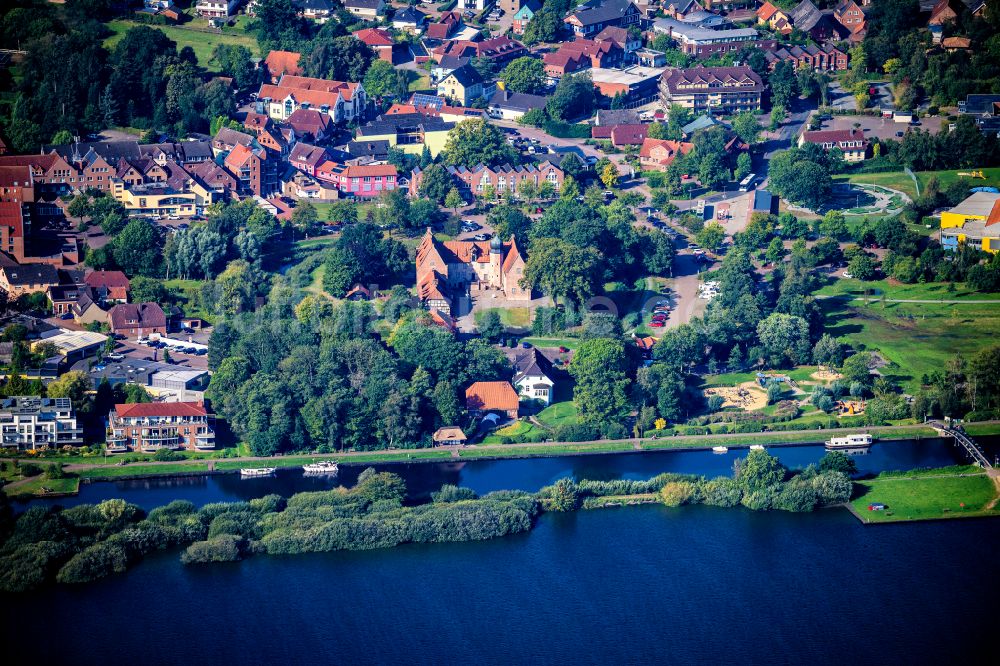 Luftbild Geestland - Burg Museum Burg Bad Bederkesa in Geestland im Bundesland Niedersachsen, Deutschland