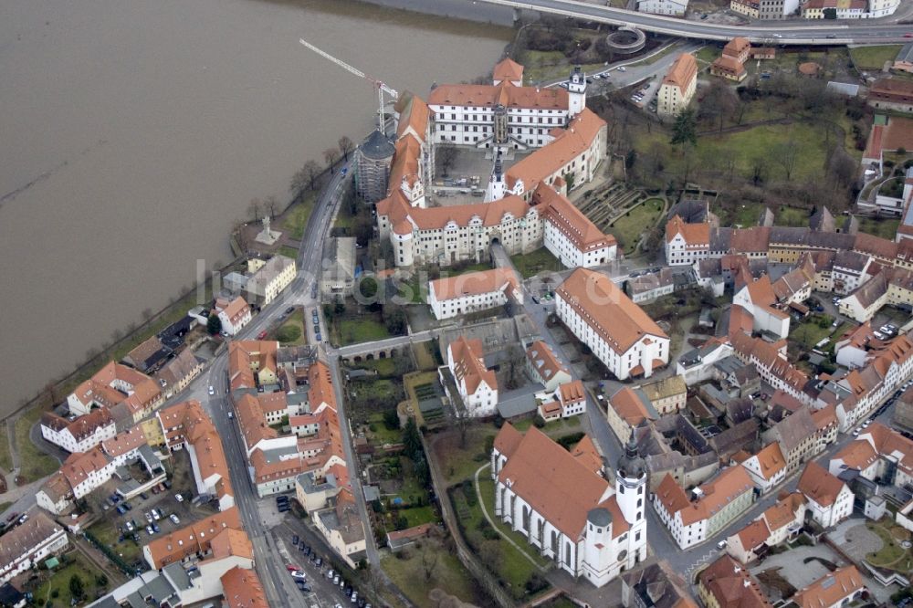 Torgau aus der Vogelperspektive: Burg / Schloss Hartenfels in Torgau an der Elbe im Freistaat Sachsen