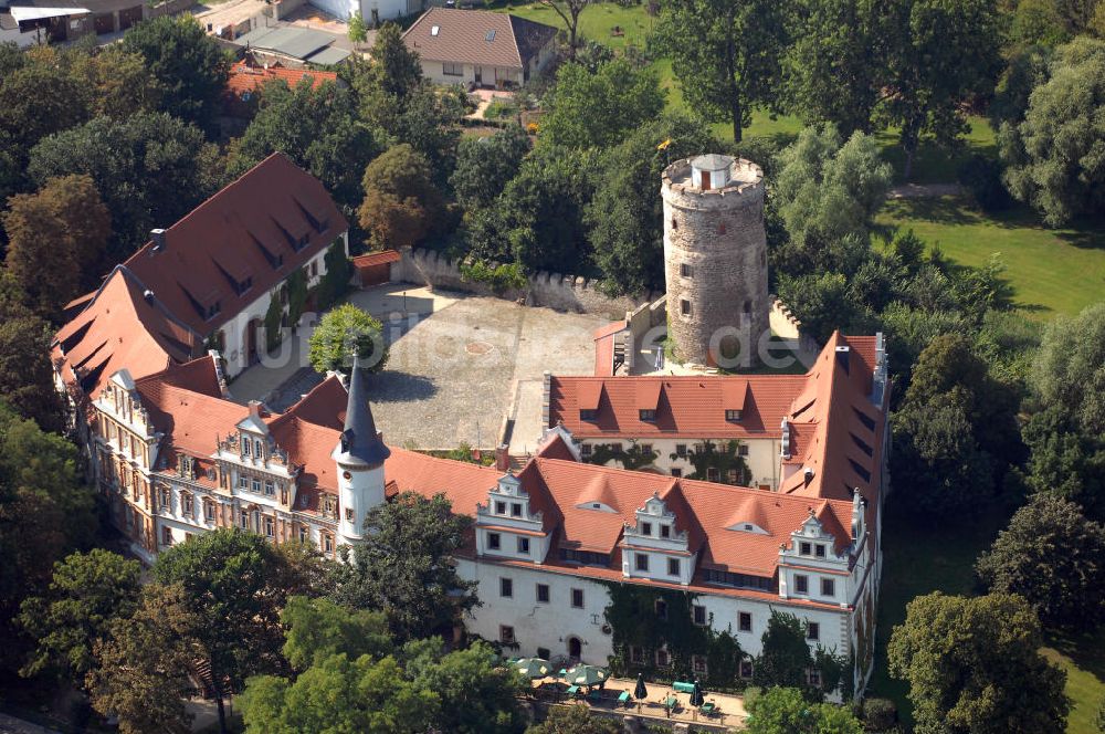 Luftbild Schkopau - Burg und Schlosshotel in Schkopau