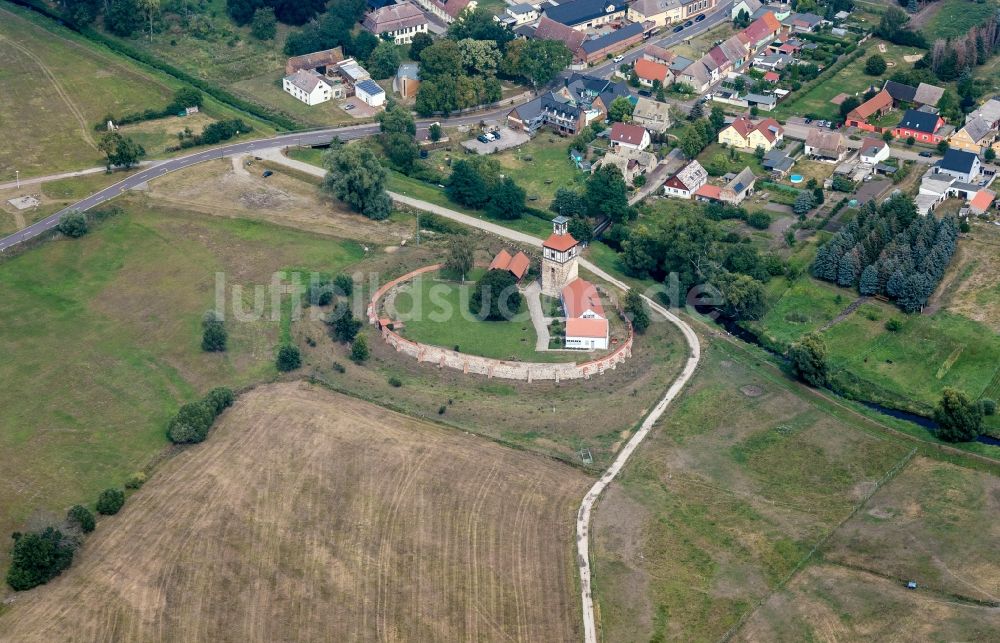 Luftbild Walternienburg - Burg Wasserburg Walternienburg in Walternienburg im Bundesland Sachsen-Anhalt, Deutschland