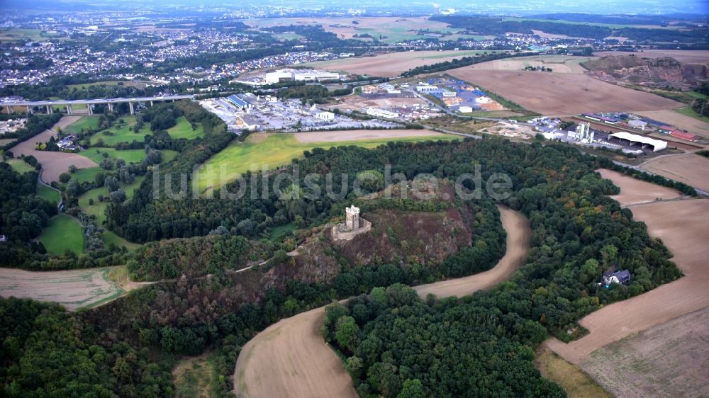 Ochtendung aus der Vogelperspektive: Burg Wernerseck in Ochtendung im Bundesland Rheinland-Pfalz, Deutschland