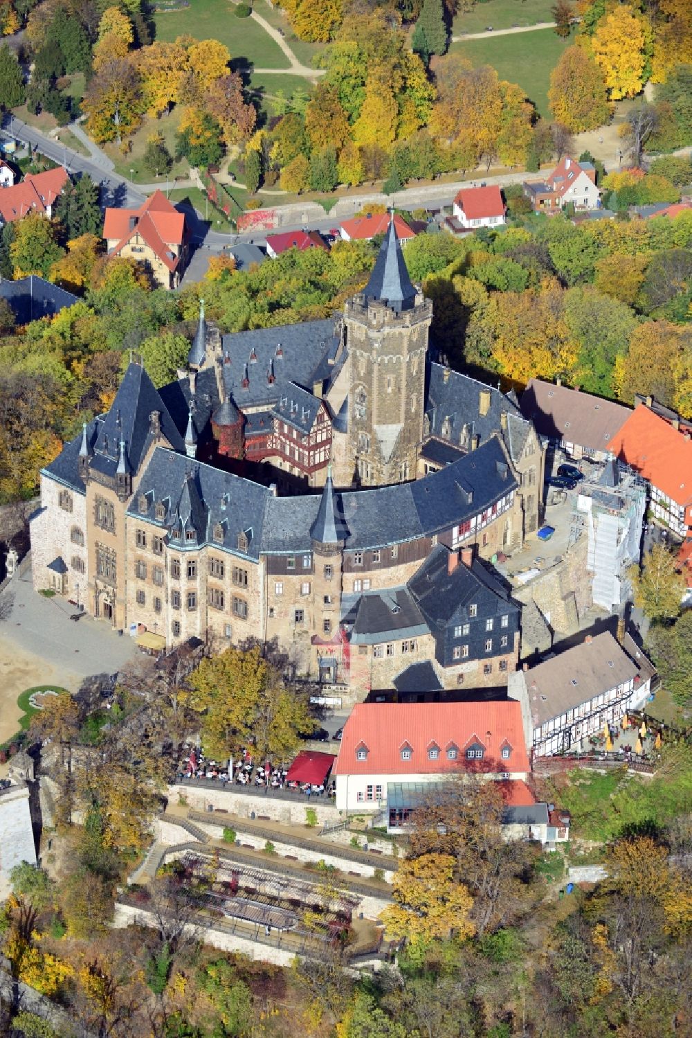 Luftaufnahme Wernigerode - Burg Wernigerode in der gleichnamigen Stadt im Bundesland Sachsen-Anhalt