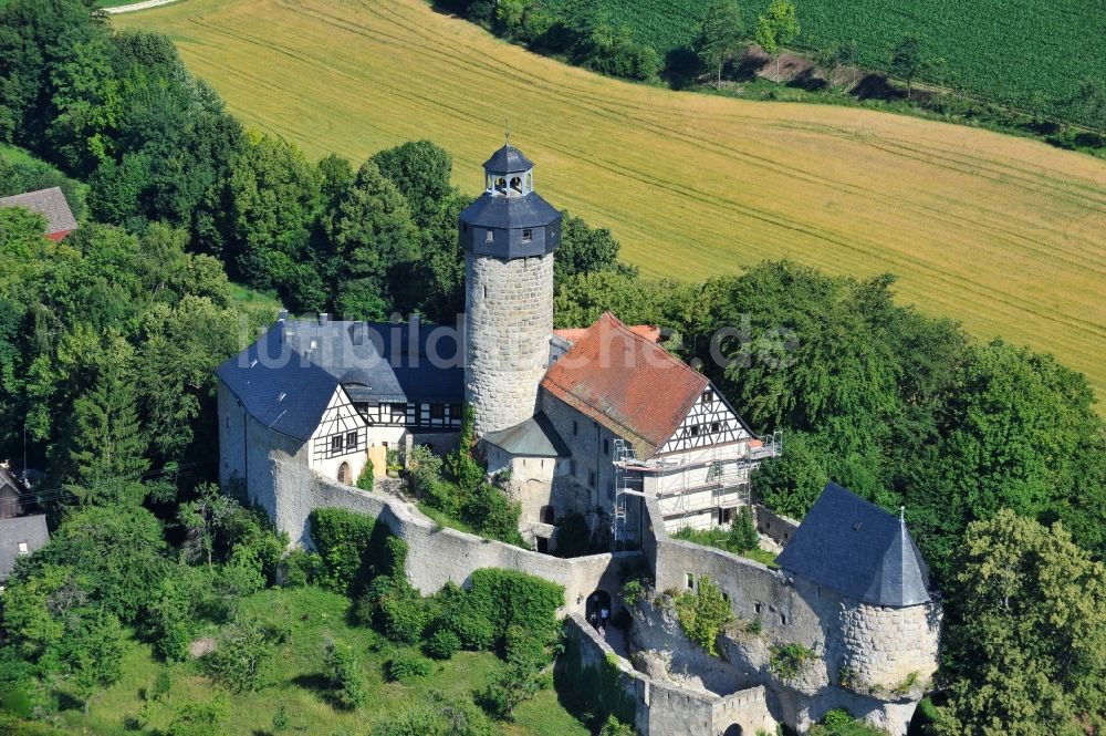 Sanspareil von oben - Burg Zwernitz - eine mittelalterliche Burganlage in Sanspareil im Landkreis Kulmbach im Bundesland Bayern