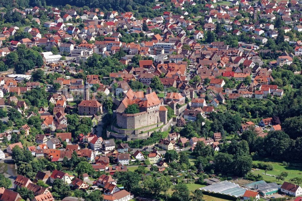 Cadolzburg von oben - Burganlage Cadolzburg im Bundesland Bayern