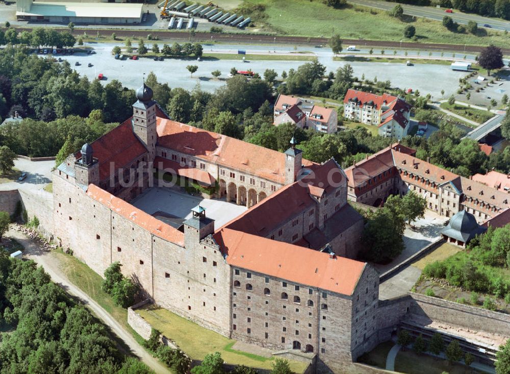 Kulmbach aus der Vogelperspektive: Burganlage Plassenburg in Kulmbach