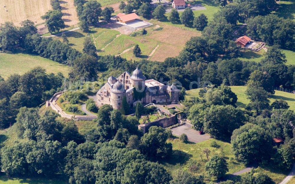 Hofgeismar von oben - Burganlage Sababurg in Hofgeismar im Bundesland Hessen, Deutschland