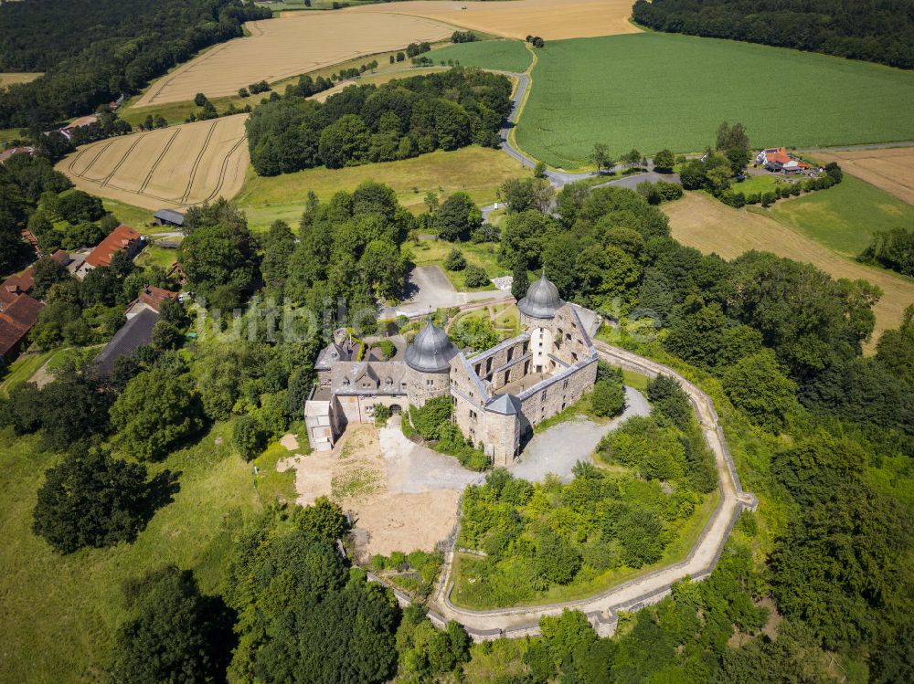 Luftaufnahme Hofgeismar - Burganlage Sababurg in Hofgeismar im Bundesland Hessen, Deutschland