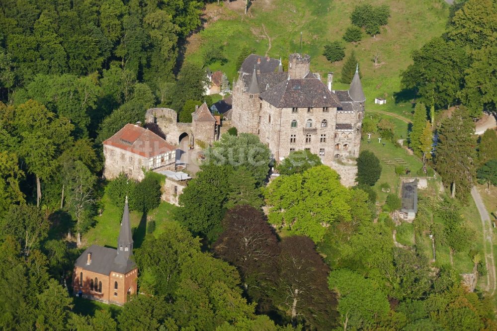 Luftaufnahme Witzenhausen - Burganlage des Schloss Berlepsch in Witzenhausen im Bundesland Hessen