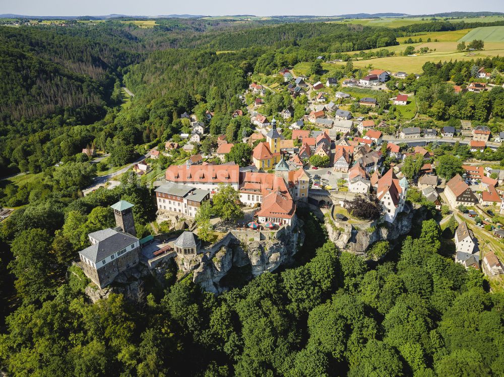 Luftbild Hohnstein - Burganlage des Schloss Burg Hohnstein in Hohnstein im Bundesland Sachsen, Deutschland