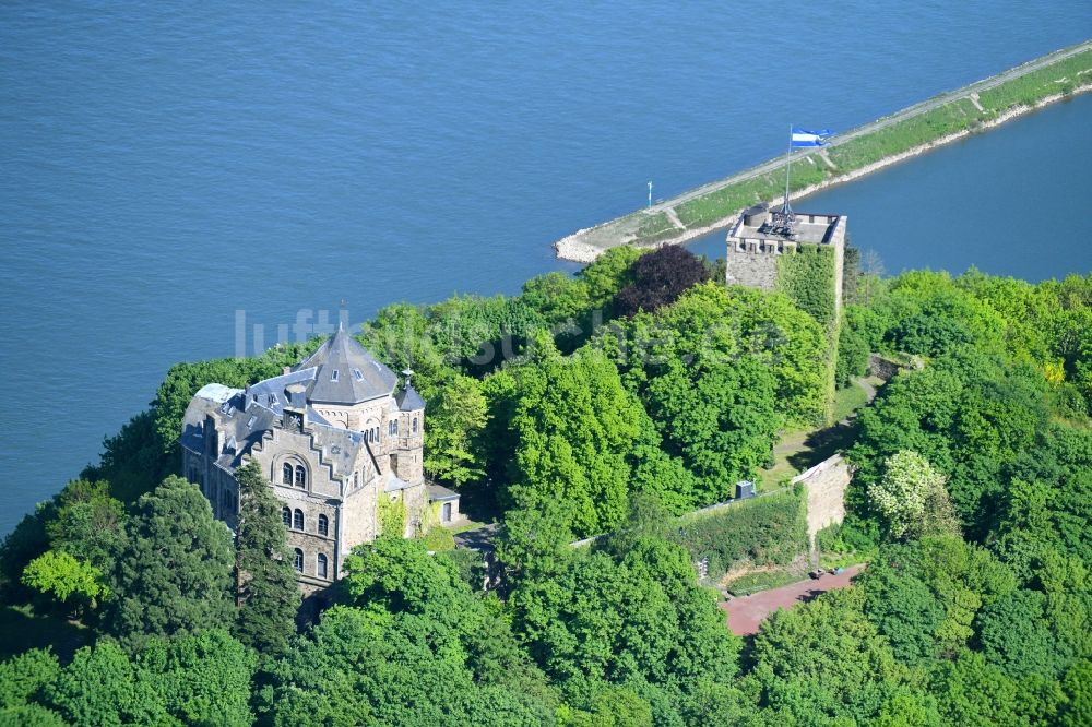 Bad Breisig aus der Vogelperspektive: Burganlage des Schloss Burg Rheineck in Bad Breisig im Bundesland Rheinland-Pfalz, Deutschland