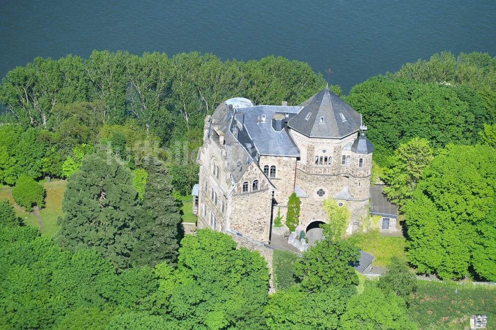 Bad Breisig aus der Vogelperspektive: Burganlage des Schloss Burg Rheineck in Bad Breisig im Bundesland Rheinland-Pfalz, Deutschland