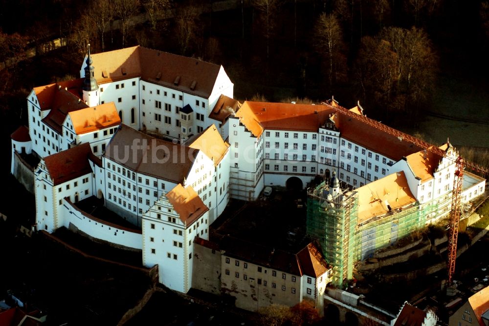 Luftbild Colditz - Burganlage des Schloss und der DJH Jugendherberge an der Schlossgasse in Colditz im Bundesland Sachsen, Deutschland