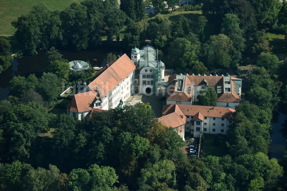 Luftbild Gifhorn - Burganlage des Schloss in Gifhorn im Bundesland Niedersachsen