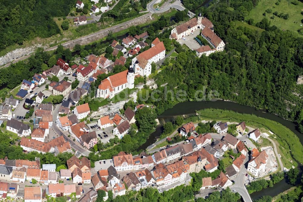 Luftaufnahme Haigerloch - Burganlage des Schloss Haigerloch über der Eyach in Haigerloch im Bundesland Baden-Württemberg, Deutschland