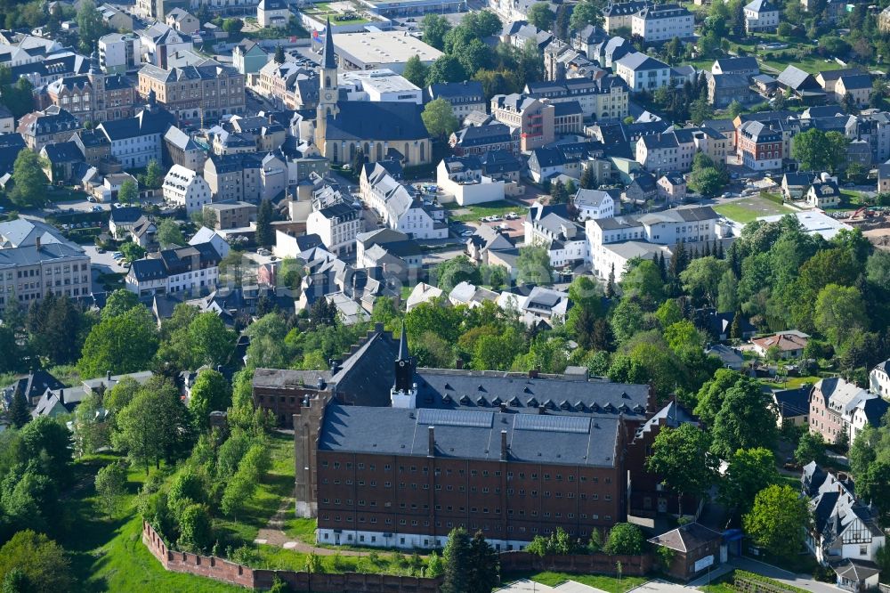 Stollberg/Erzgeb. aus der Vogelperspektive: Burganlage des Schloss Hoheneck in Stollberg/Erzgeb. im Bundesland Sachsen, Deutschland