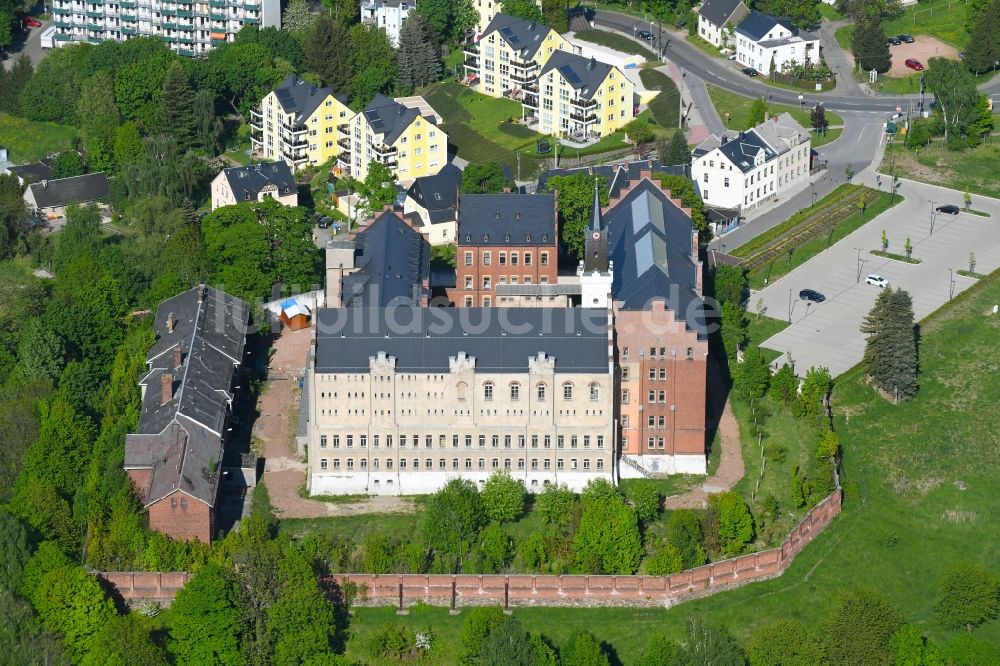 Luftbild Stollberg/Erzgeb. - Burganlage des Schloss Hoheneck in Stollberg/Erzgeb. im Bundesland Sachsen, Deutschland