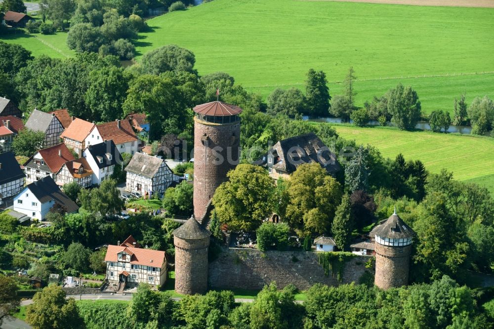 Luftbild Trendelburg - Burganlage des Schloss Hotel Burg Trendelburg am Steinweg in Trendelburg im Bundesland Hessen, Deutschland