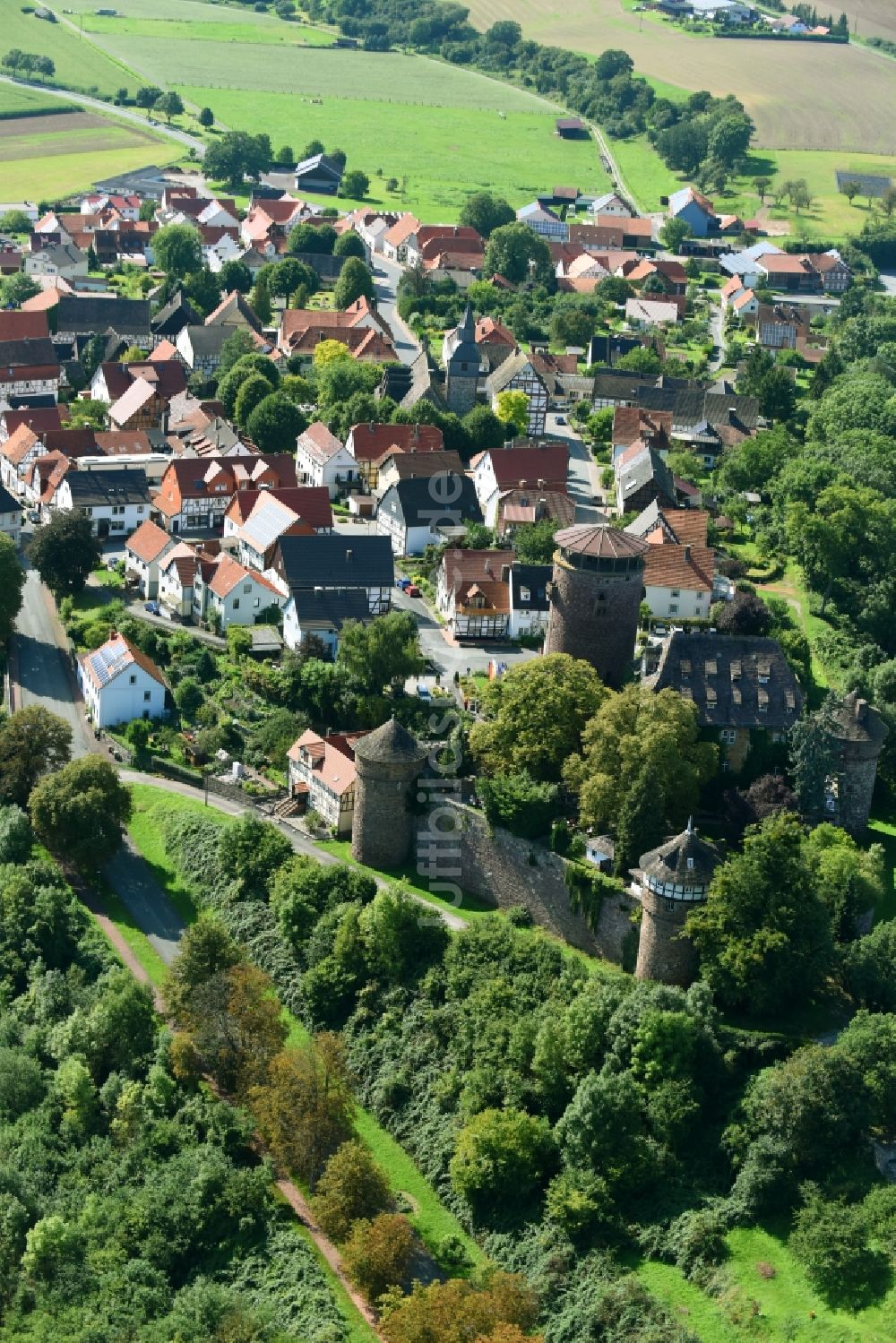 Luftbild Trendelburg - Burganlage des Schloss Hotel Burg Trendelburg am Steinweg in Trendelburg im Bundesland Hessen, Deutschland