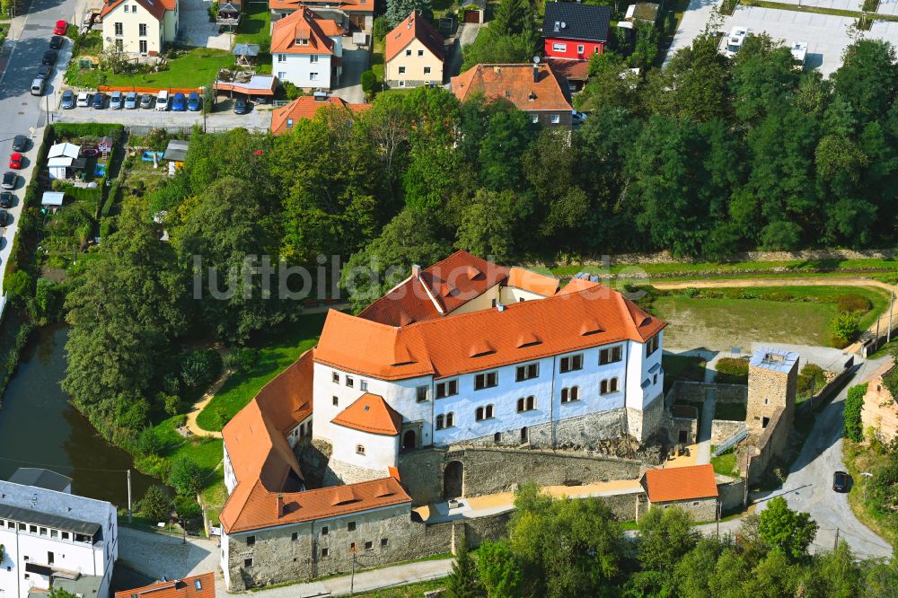 Luftbild Radeberg - Burganlage des Schloss Klippenstein in Radeberg im Bundesland Sachsen, Deutschland