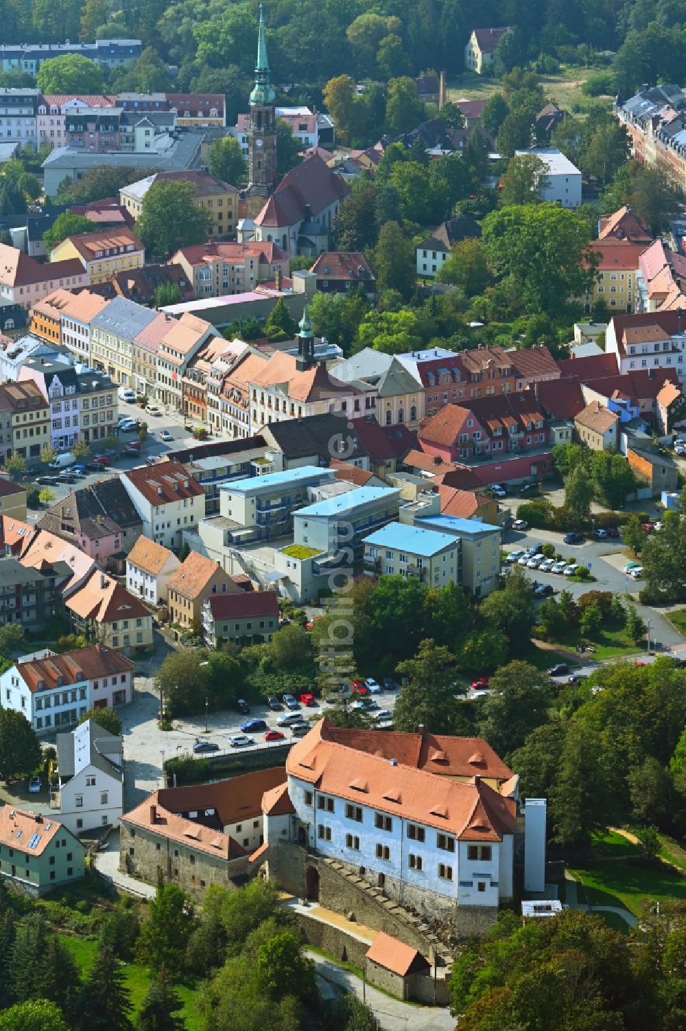 Radeberg aus der Vogelperspektive: Burganlage des Schloss Klippenstein in Radeberg im Bundesland Sachsen, Deutschland