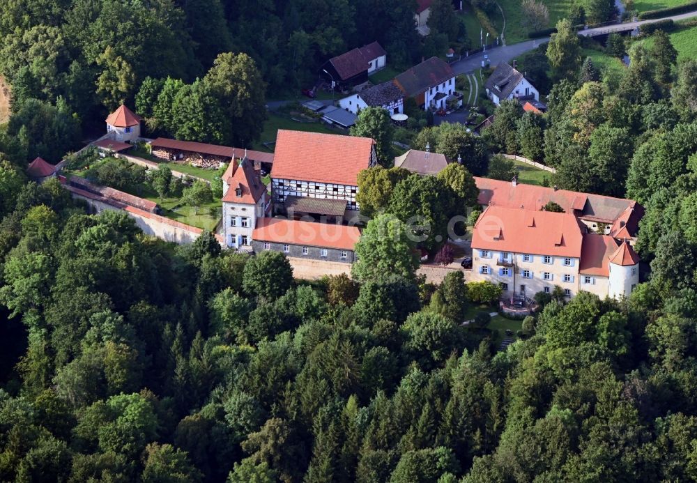 Luftbild Oberaufseß - Burganlage des Schloss Oberaufseß in Oberaufseß im Bundesland Bayern, Deutschland