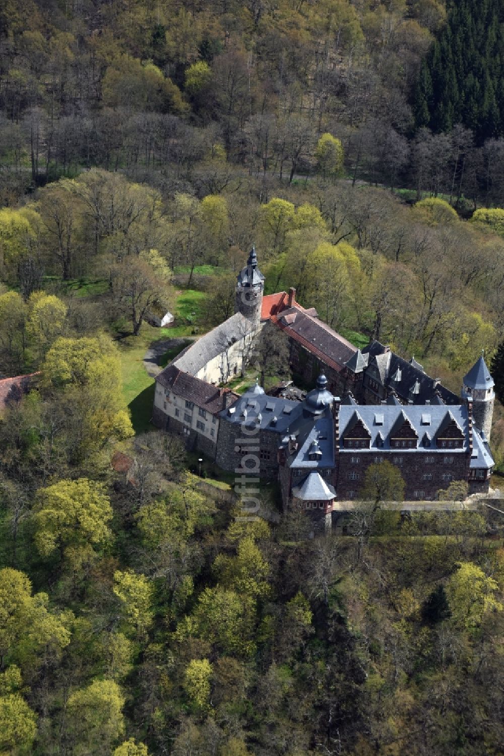 Friesdorf aus der Vogelperspektive: Burganlage des Schloss Rammelburg in Friesdorf im Bundesland Sachsen-Anhalt