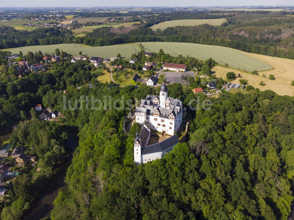 Lunzenau von oben - Burganlage Schloss Rochsburg in Lunzenau im Bundesland Sachsen, Deutschland