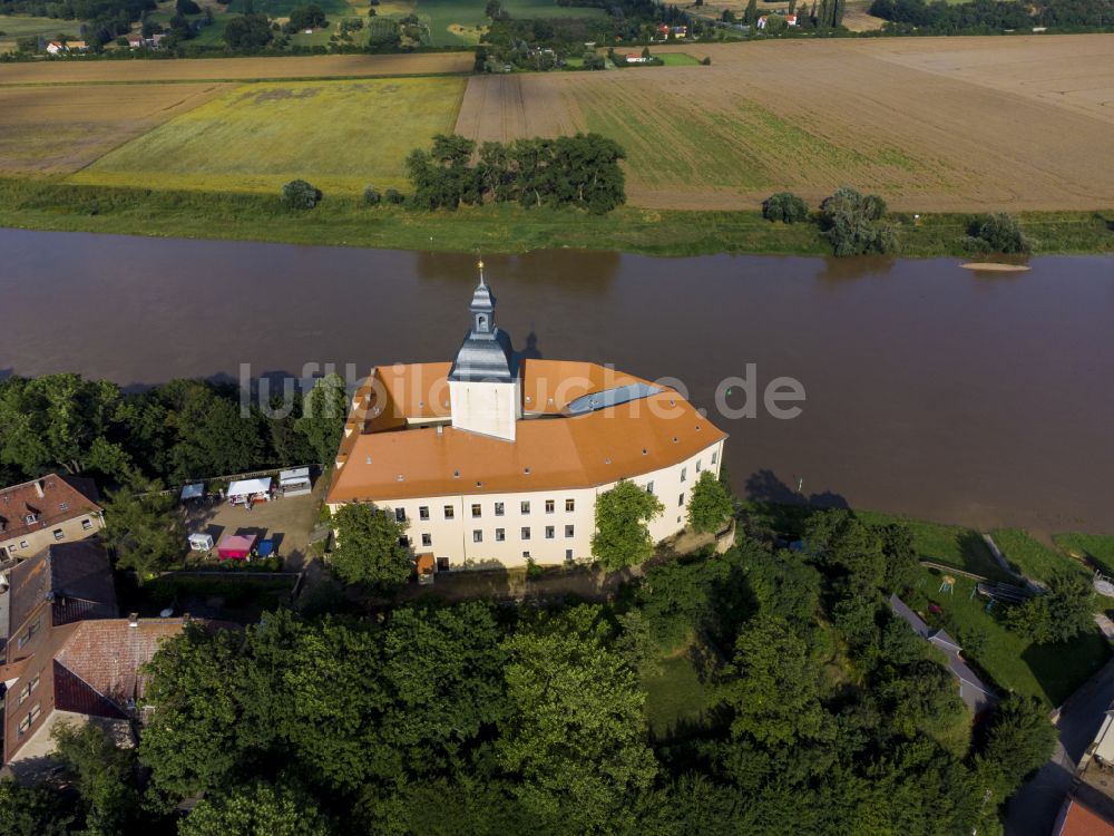 Luftbild Neuhirschstein - Burganlage des Schloss Schloss Hirschstein in Neuhirschstein im Bundesland Sachsen, Deutschland