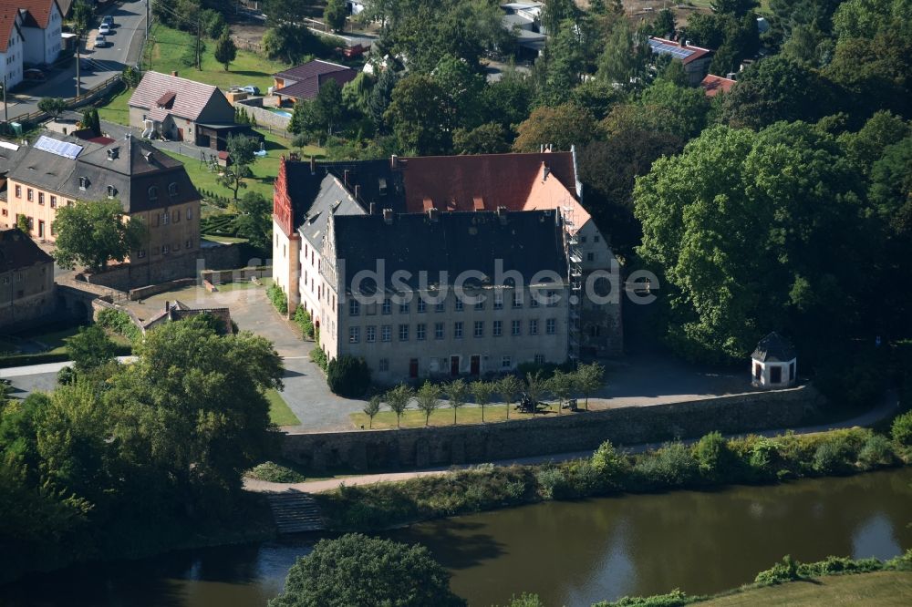 Luftaufnahme Trebsen/Mulde - Burganlage des Schloss in Trebsen/Mulde im Bundesland Sachsen