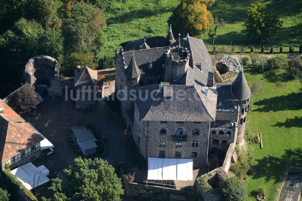 Witzenhausen aus der Vogelperspektive: Burganlage des Schloss in Witzenhausen im Bundesland Hessen