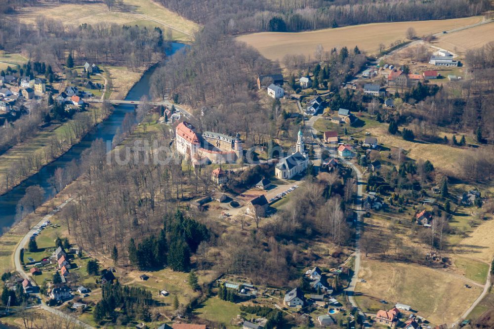 Luftaufnahme Limbach-Oberfrohna - Burganlage des Schloss Wolkenburg in Limbach-Oberfrohna im Bundesland Sachsen, Deutschland