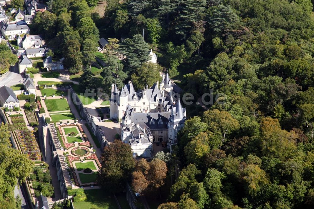 Rigny Usse aus der Vogelperspektive: Burganlage des Schlosses Chateau d' Usse in Rigny Usse in Centre-Val de Loire, Frankreich