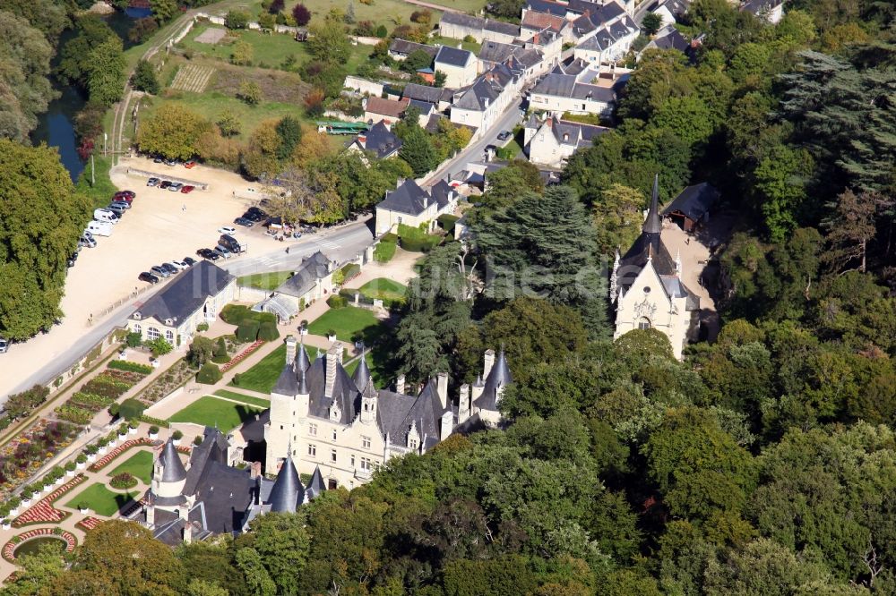 Luftaufnahme Rigny Usse - Burganlage des Schlosses Chateau d' Usse in Rigny Usse in Centre-Val de Loire, Frankreich