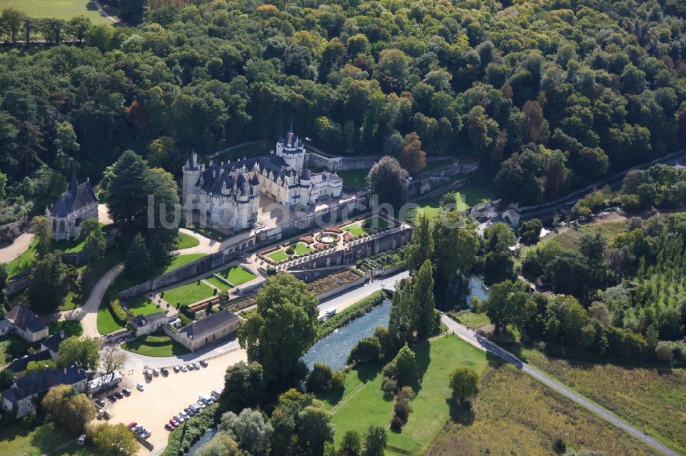 Rigny Usse von oben - Burganlage des Schlosses Chateau d' Usse in Rigny Usse in Centre-Val de Loire, Frankreich