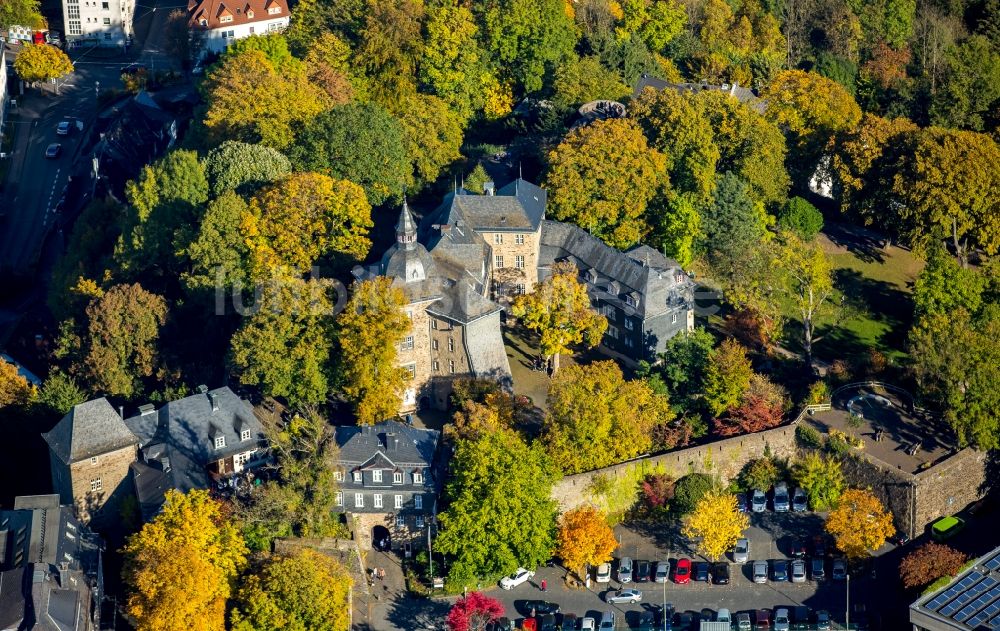 Siegen aus der Vogelperspektive: Burganlage und Siegerlandmuseum am Schloss in Siegen im Bundesland Nordrhein-Westfalen