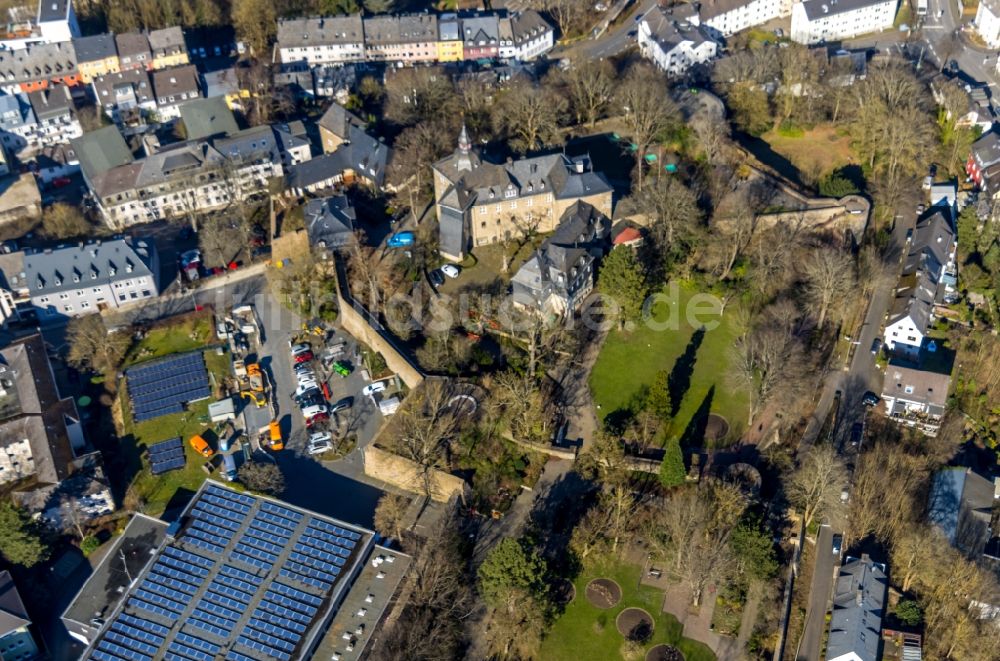 Siegen von oben - Burganlage und Siegerlandmuseum am Schloss in Siegen im Bundesland Nordrhein-Westfalen