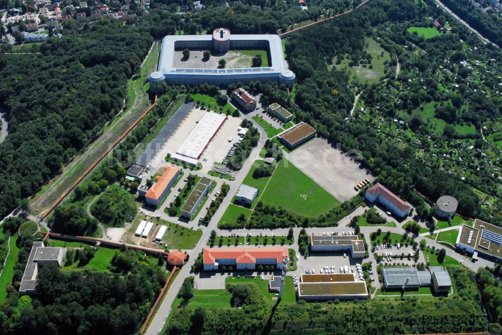 Luftaufnahme Ulm - Burganlage der Veste Bundesfestung Wilhelmsburg an der Prittwitzstraße in Ulm im Bundesland Baden-Württemberg, Deutschland