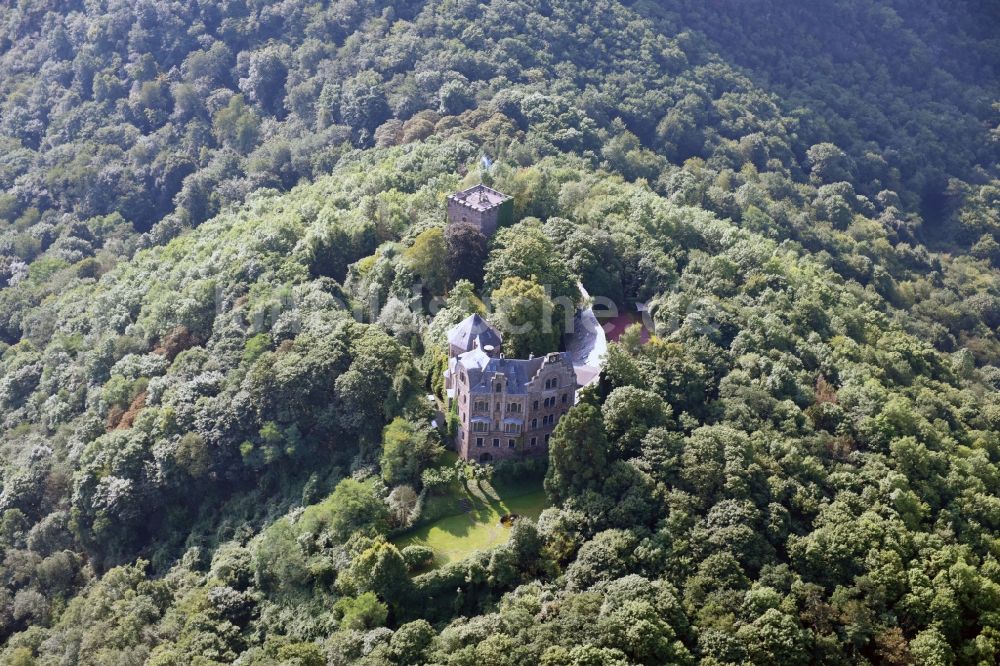 Bad Breisig von oben - Burganlage der Veste am Burgweg in Bad Breisig im Bundesland Rheinland-Pfalz, Deutschland