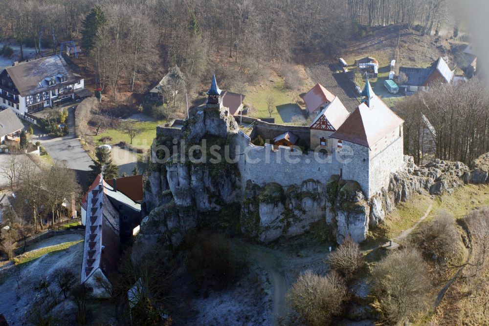 Kirchensittenbach von oben - Burganlage der Veste Hohenstein in Kirchensittenbach im Bundesland Bayern, Deutschland