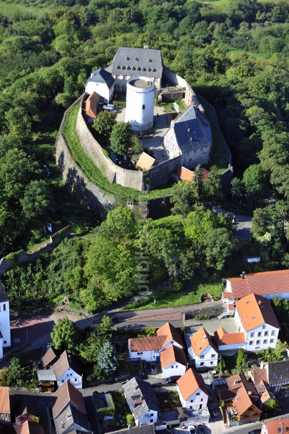 Luftbild Otzberg - Burganlage der Veste im Ortsteil Hering in Otzberg im Bundesland Hessen, Deutschland