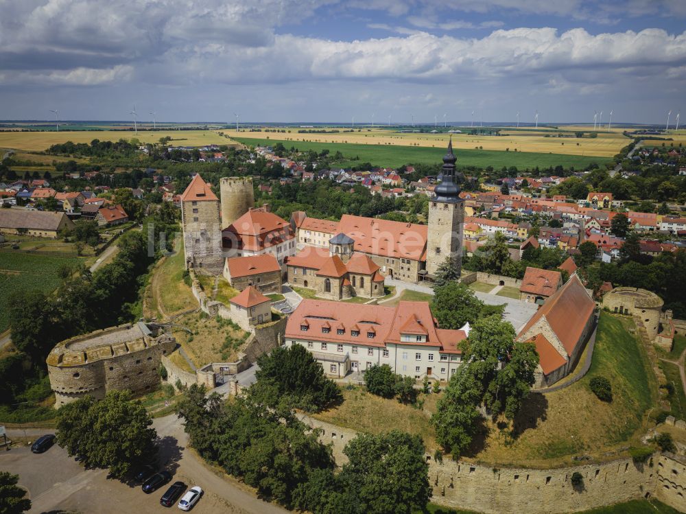 Querfurt von oben - Burganlage der Veste Querfurt Straße Strasse der Romanik in Querfurt im Bundesland Sachsen-Anhalt, Deutschland