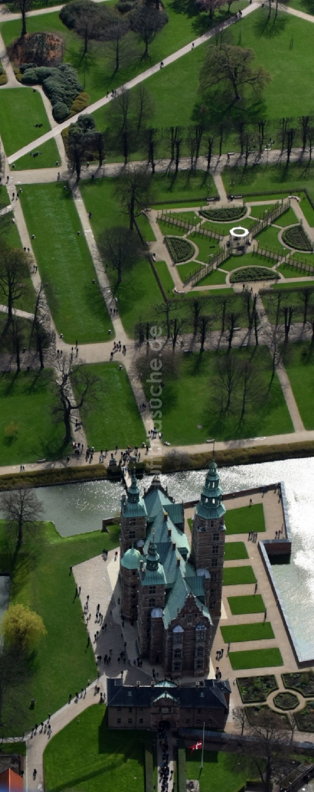 Kopenhagen von oben - Burganlage der Veste Rosenborg Castle Oster Voldgade in Kopenhagen in , Dänemark