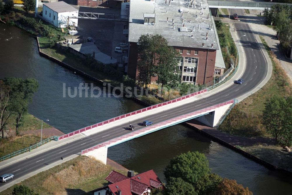 Burg aus der Vogelperspektive: Burger Brücke