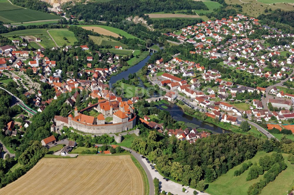 Luftbild Harburg (Schwaben) - Burgmauern der Burg Harburg in Harburg (Schwaben) im Bundesland Bayern, Deutschland