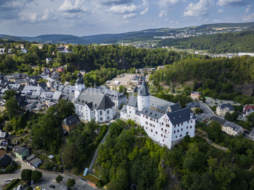 Luftbild Schwarzenberg/Erzgebirge - Burgmauern Schloß Schwarzenberg in Schwarzenberg/Erzgebirge im Bundesland Sachsen, Deutschland